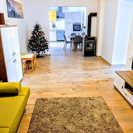 Zoe Apartment Maribor Ngoại thất bức ảnh