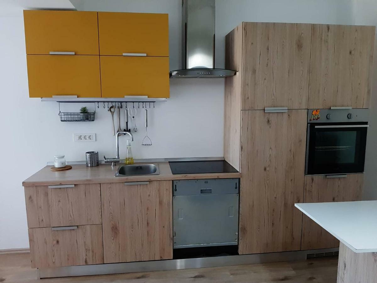 Zoe Apartment Maribor Ngoại thất bức ảnh